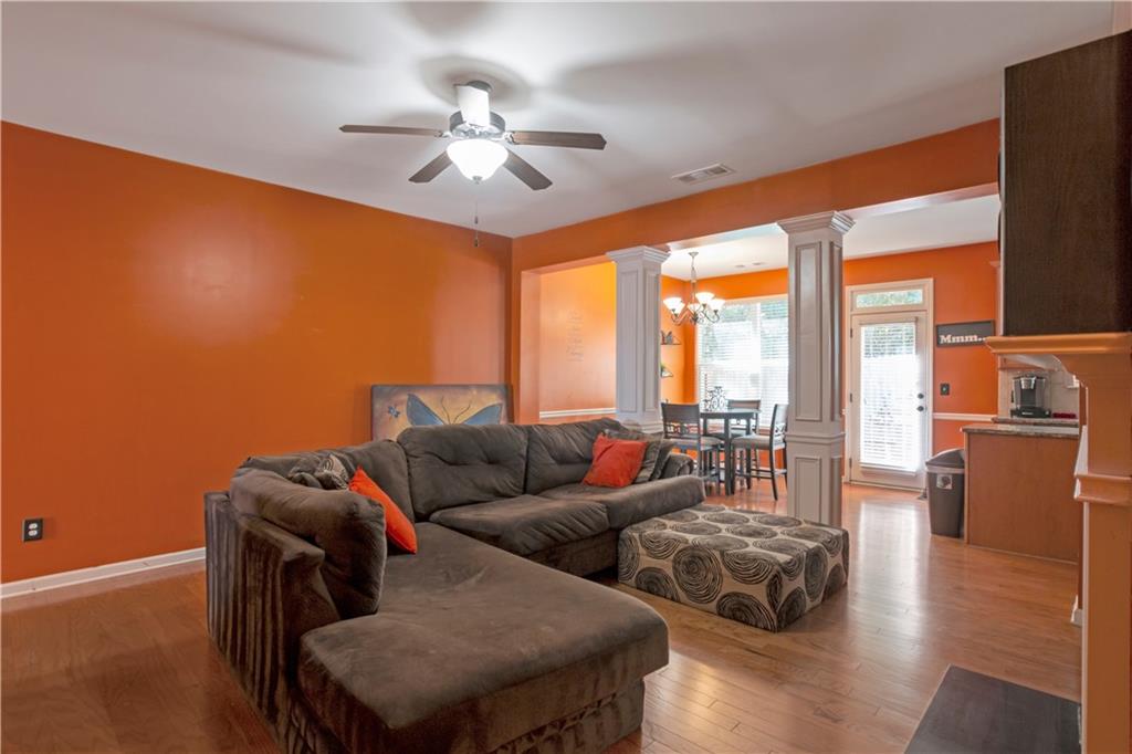 3275 Clear View Drive