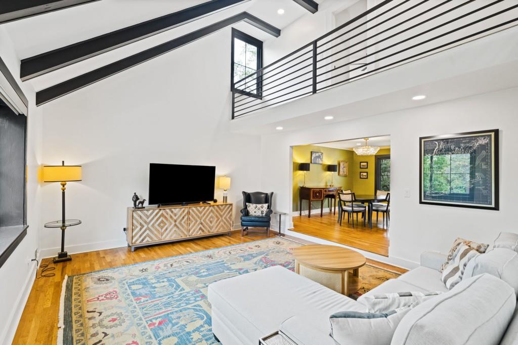 264 Devonwood Dr Drive