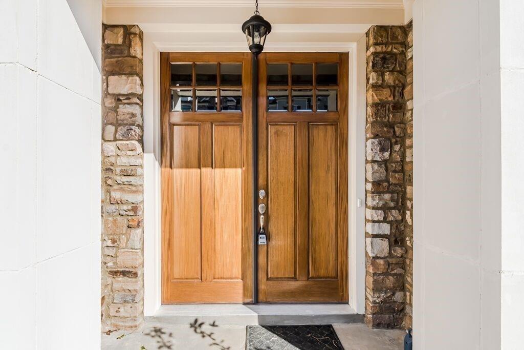 1435 Druid Manor