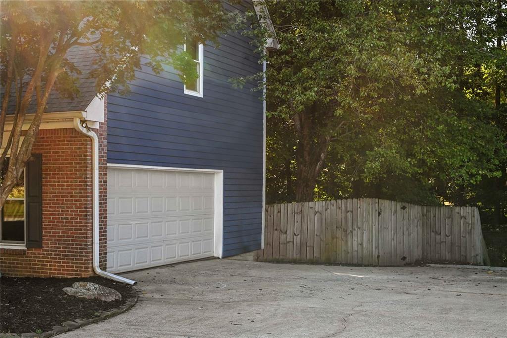 5532 Snowy Orchid Drive