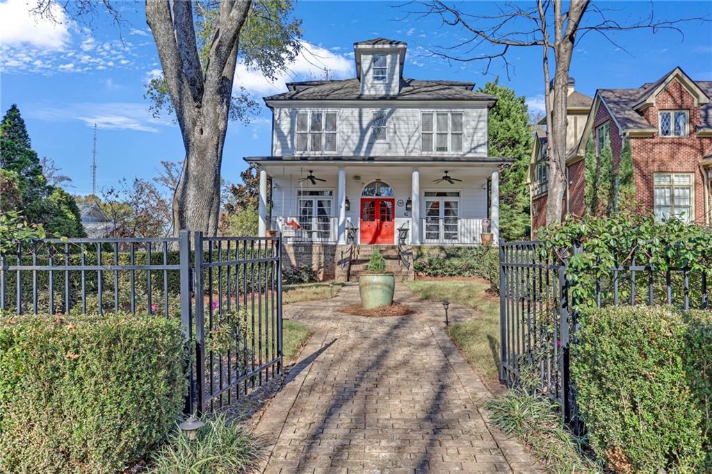 740 Drewry Street NE