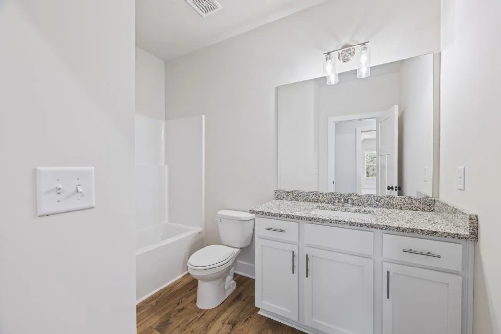 Hartwell, Georgia 30643, United States, 5 Bedrooms Bedrooms, ,4 BathroomsBathrooms,Residential,Active,36716