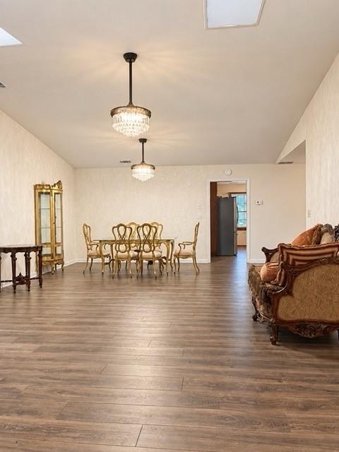 7109 Woodridge Lane