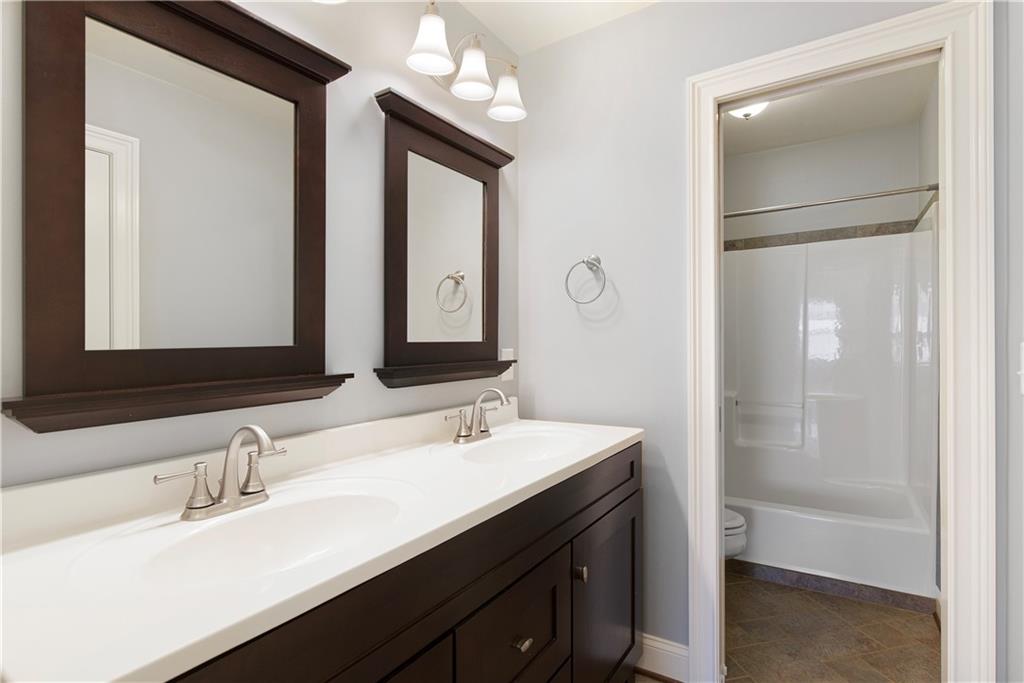 2418 Caylor Hill Pte, Kennesaw, Georgia image 37