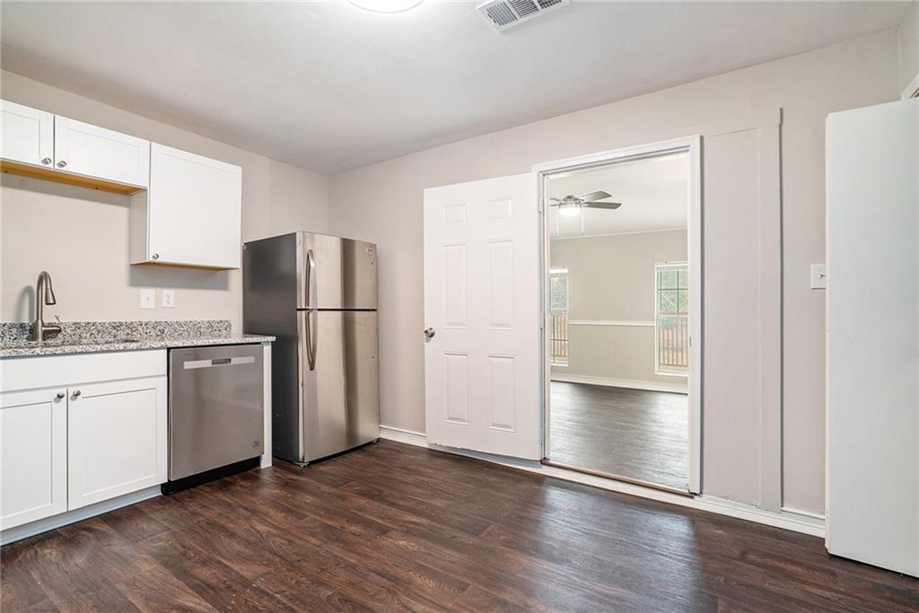 2123 Huddersfield Way