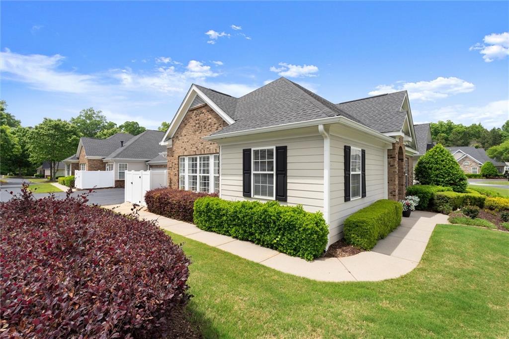 3028 Oakside Circle