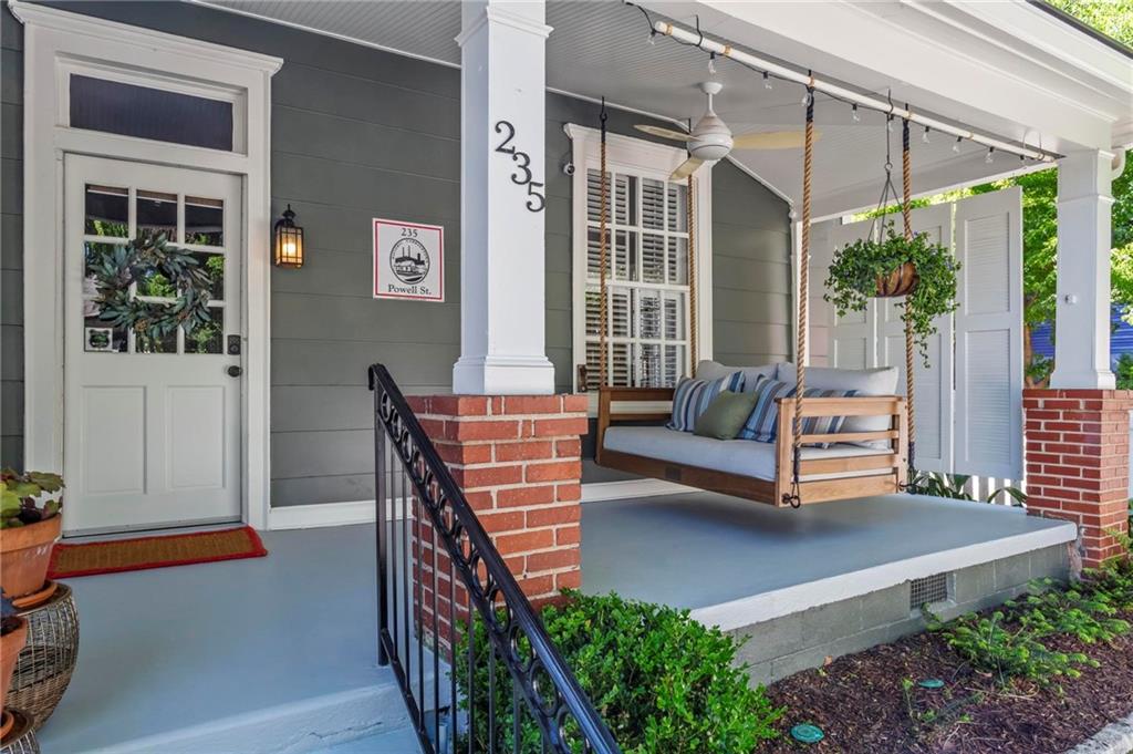 235 Powell Street SE