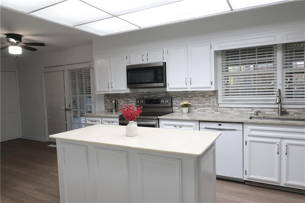 2048 Fisher Trail, Atlanta, Georgia image 21