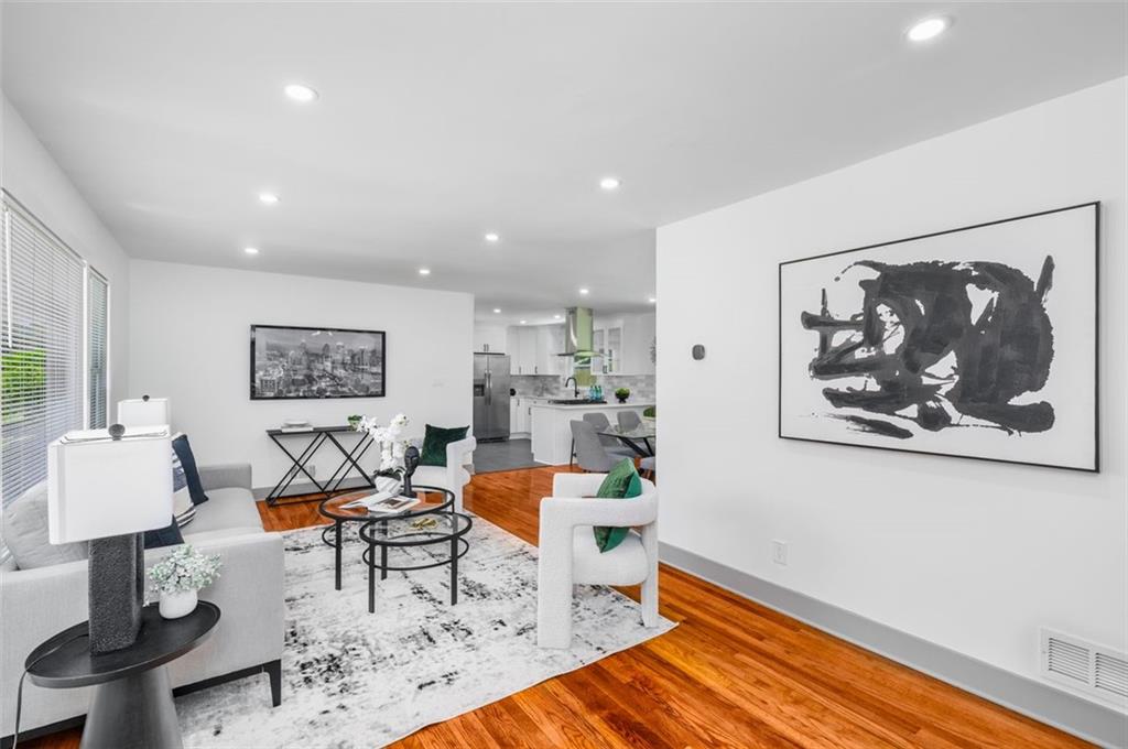 2631 Miriam Lane