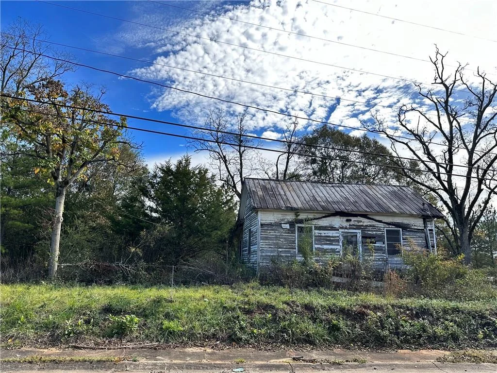 62 Washington Drive