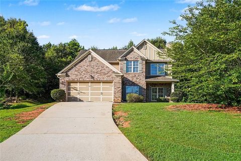 Homes For Sale - 301 Shyre Lake Lane<br/> Mcdonough, GA 30253
