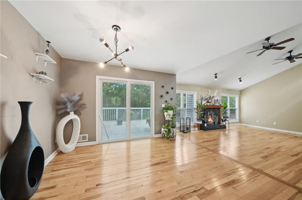 3087 Sanibel Drive, Stone Mountain, Georgia image 10
