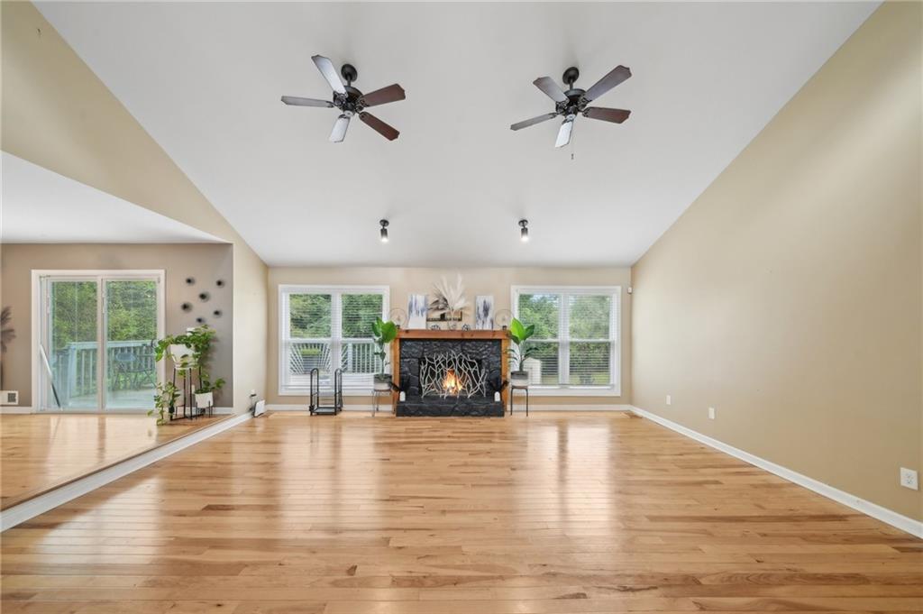 3087 Sanibel Drive, Stone Mountain, Georgia image 9