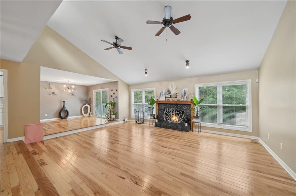 3087 Sanibel Drive, Stone Mountain, Georgia image 3