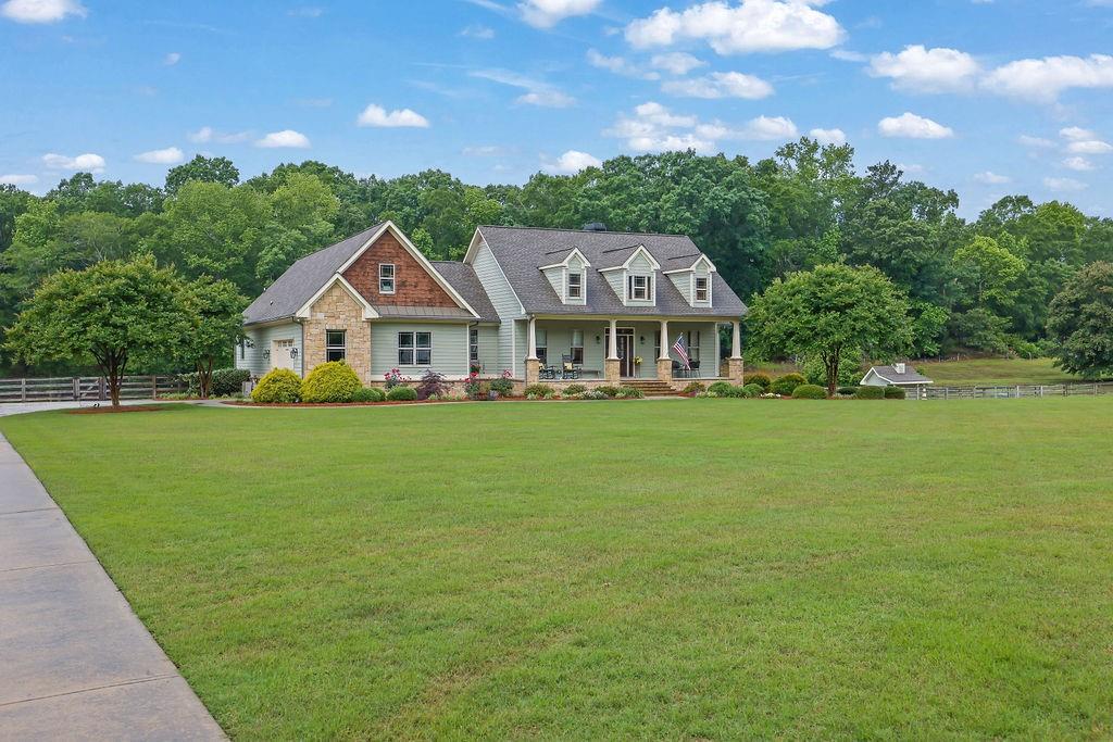 2215 Mount Paran Church Road