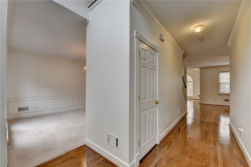 1934 Whitehawk Court