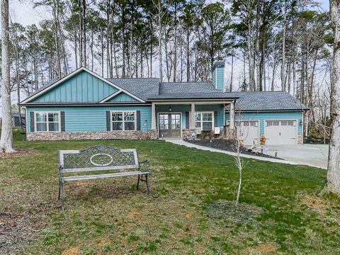 Homes For Sale - 218 Sunset Cove<br/> Ellijay, GA 30540