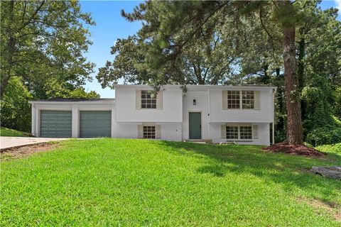 Photo of 3063 Kerr Drive, Decatur, GA 30034 (MLS # 7665724)