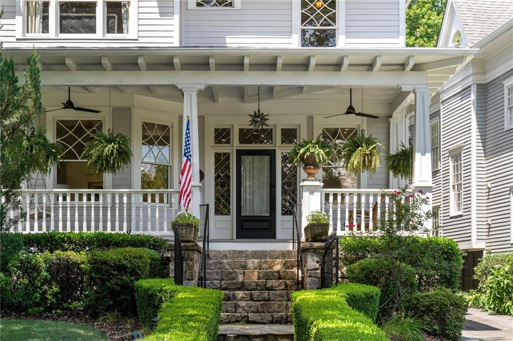 34 Peachtree Circle NE