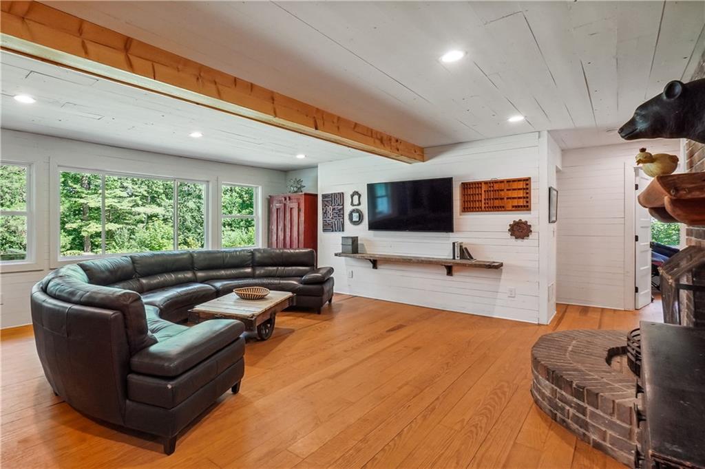 2121 JEP WHEELER Road