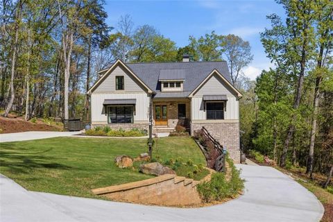 Homes For Sale - 110 Planters Knoll<br/> Baldwin, GA 30511