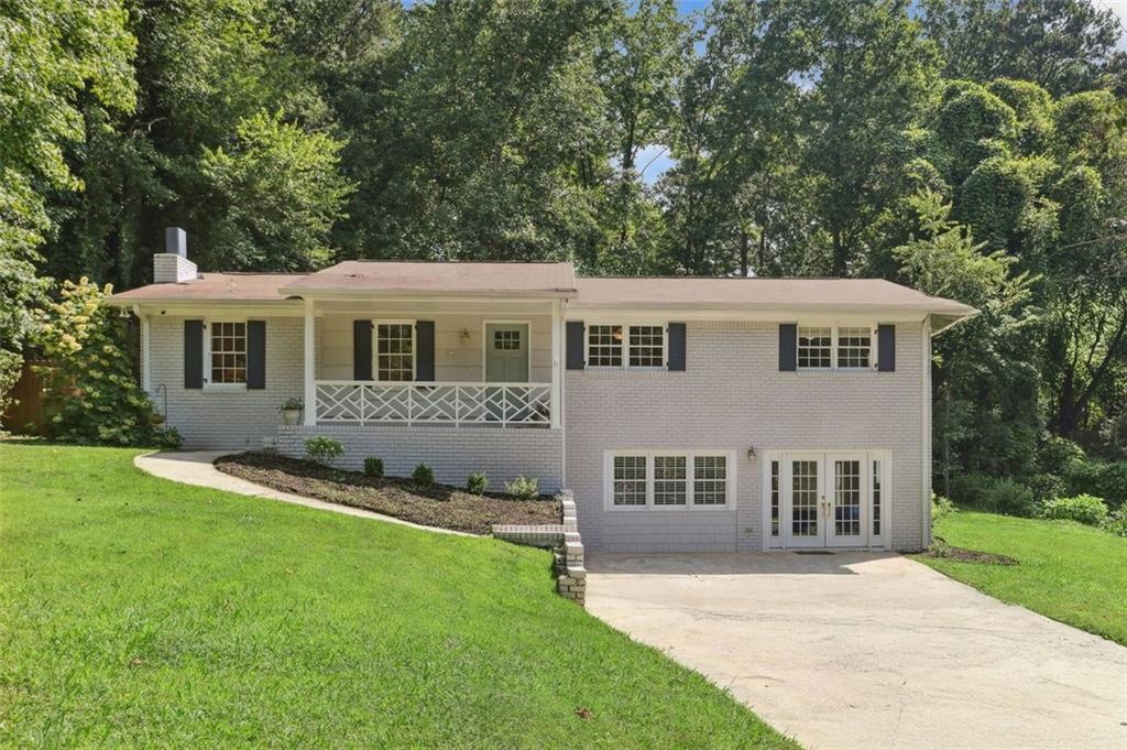 Welcome to your dream home nestled in the heart of highly sought-after East Cobb! This charming ranch-style home features a fully renovated basement, providing ample space for whatever your heart desires—be it a gym, media room, extra bedroom, or office.
Step inside to discover a beautifully remodeled kitchen, complete with newer stainless steel appliances, sleek countertops, and stylish cabinetry, ideal for both culinary adventures and entertaining guests. The home offers a welcoming 3-bedroom, 3-bathroom layout with updated bathrooms, new carpet in the bedrooms and newer HVAC that enhance this home's appeal. Abundant natural light fills every room, creating a warm and inviting atmosphere throughout.
Outside, you'll find your own private oasis—a spacious backyard partially fenced and perfect for relaxation and outdoor gatherings. Whether you’re sipping your morning coffee in peace or hosting a lively barbecue, this backyard is sure to impress.
Location!! This home provides easy access to top-rated schools, popular dining spots, and shopping destinations. Commuting is a breeze with quick access to I-75. Welcome home!