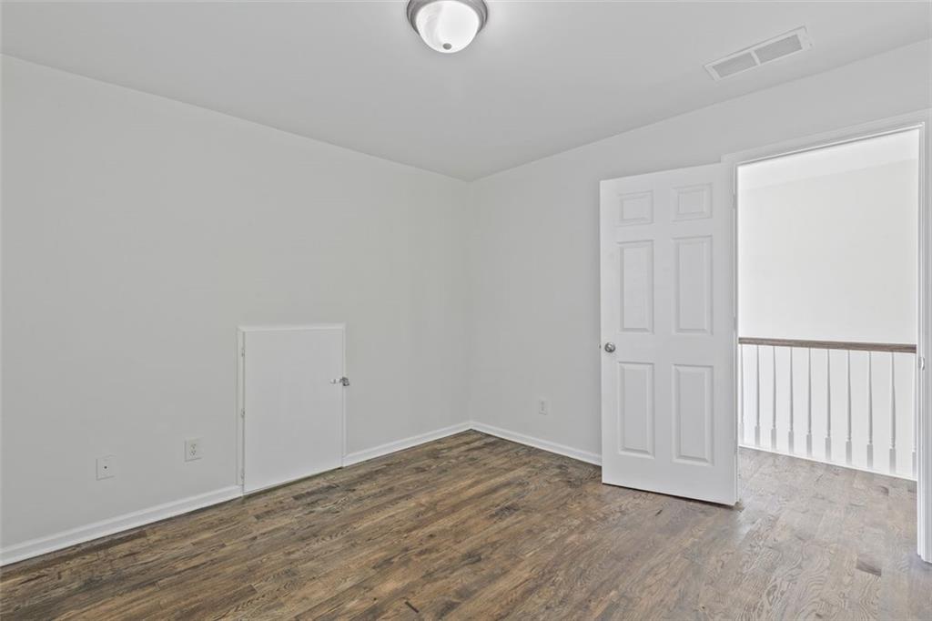 4353 Pond Edge Road, Snellville, Georgia image 38