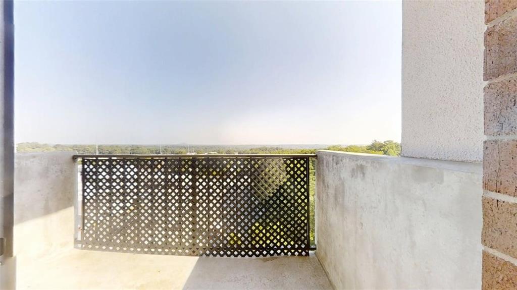 300 Johnson Ferry Road NE B805