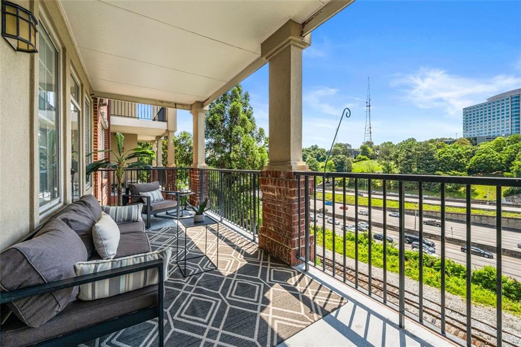 1735 PEACHTREE Street NE 316