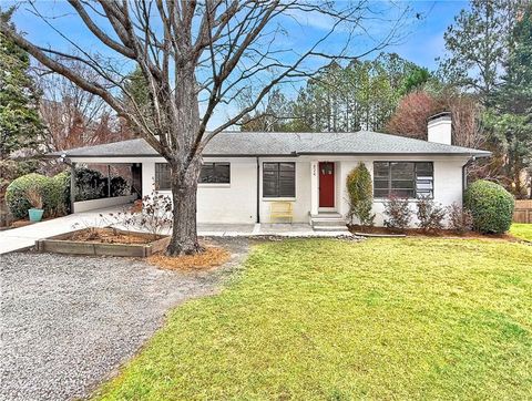 824 N Peachtree Street Norcross GA 30071