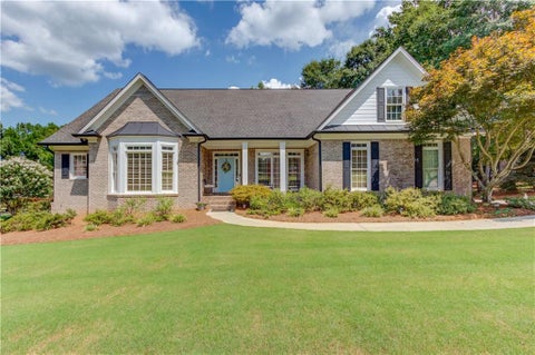 Homes For Sale - 1131 Overlook Lane<br/> Monroe, GA 30656
