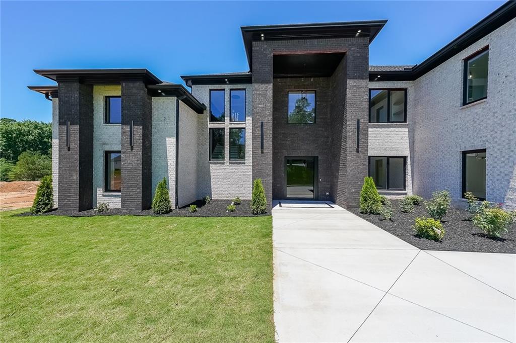 972 Auburn Rd