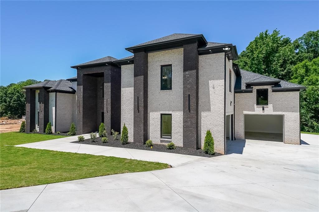 972 Auburn Rd