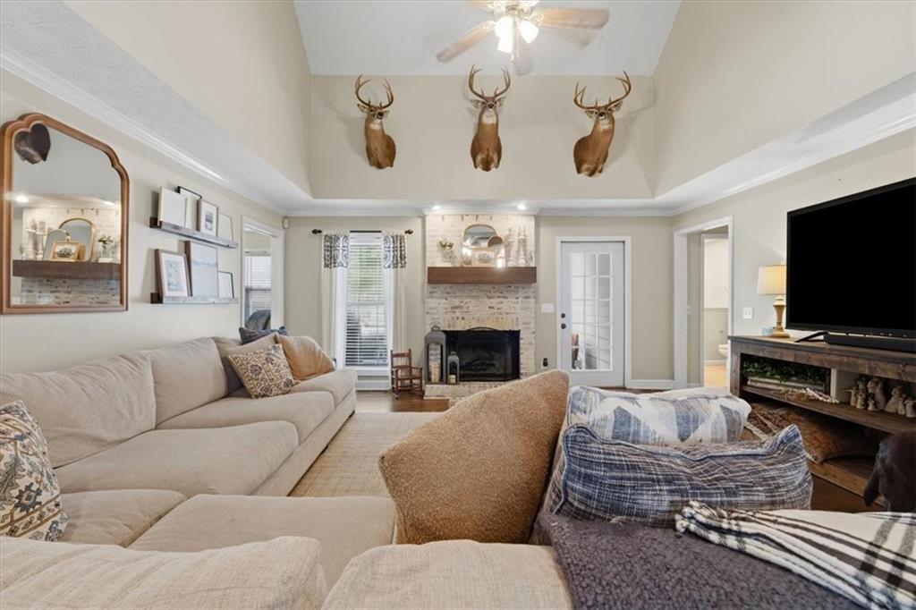 2011 Windfield Drive