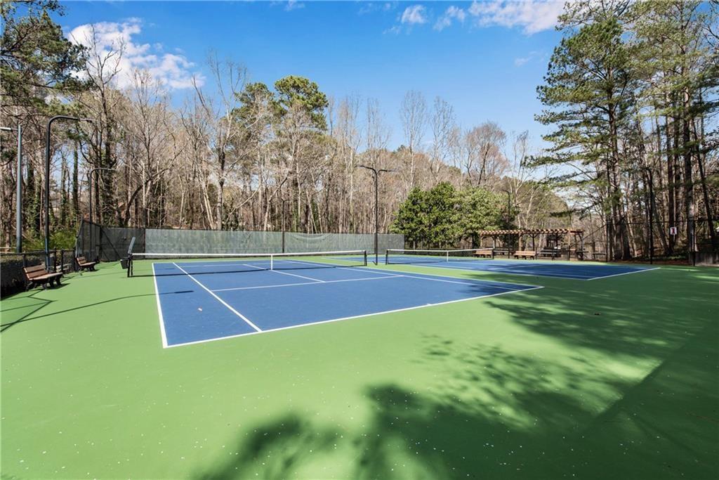 2250 Edgemere Lake Circle, Marietta, Georgia image 40