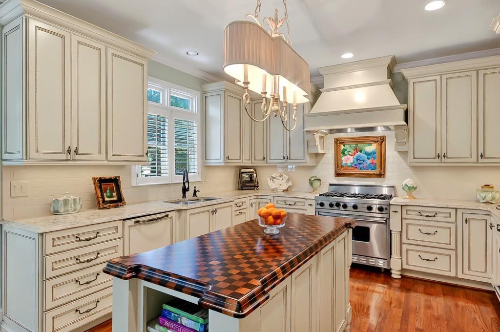 2250 Edgemere Lake Circle, Marietta, Georgia image 12