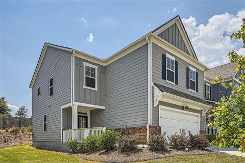 A home in Flowery Branch