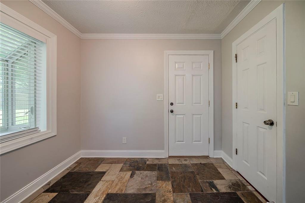 228 Amour Way, Lilburn, Georgia image 7