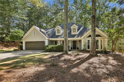 2710 Lakewind Court Alpharetta GA 30005