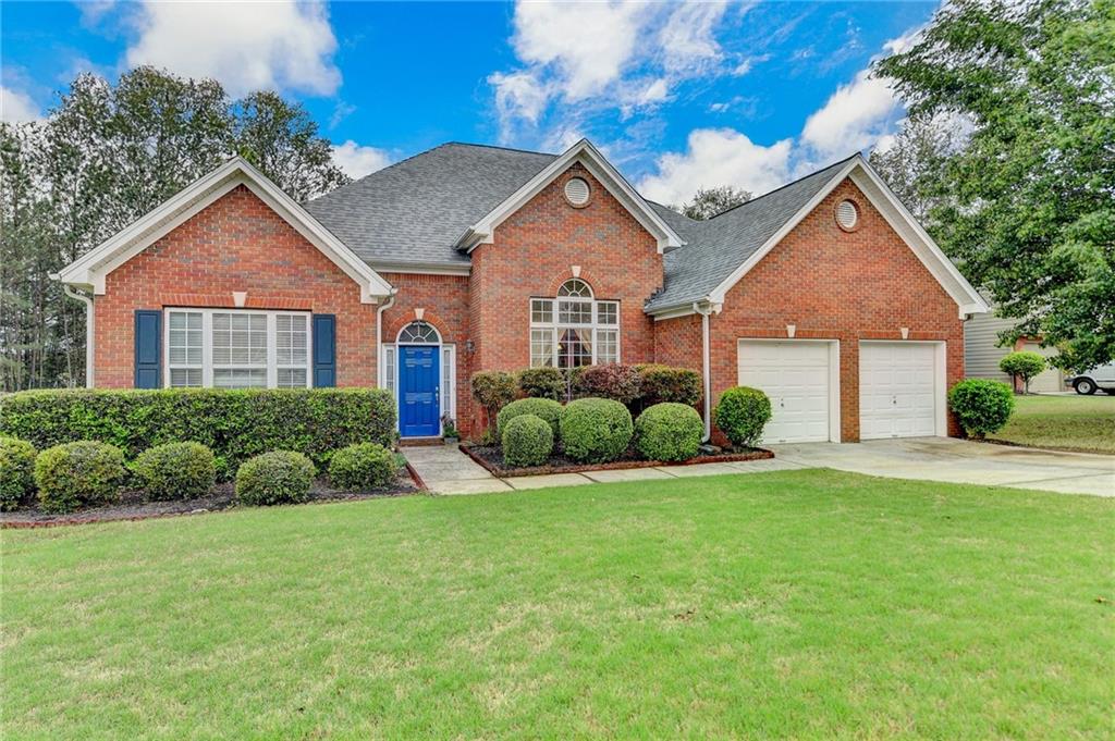 4512 Evan Court, Hoschton, Georgia image 3