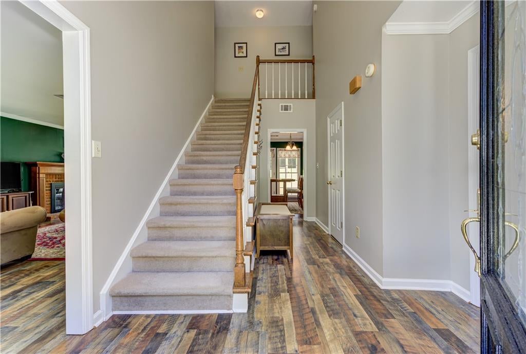 6310 Black Oak Drive