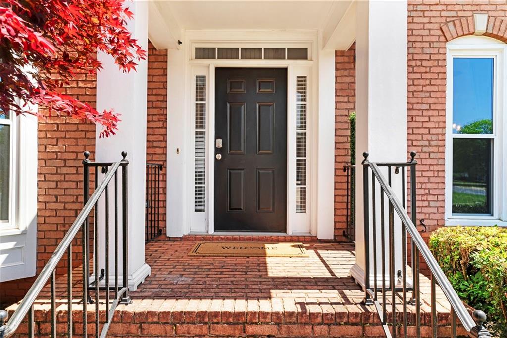 136 Helmswood Circle SW