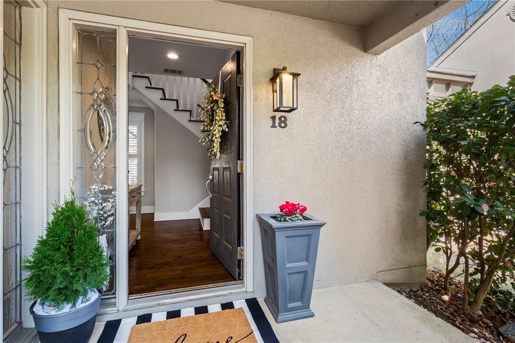 2914 Lenox Road NE 18