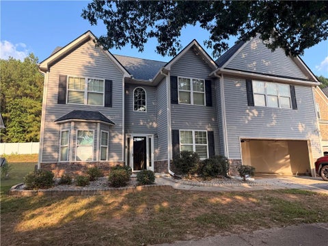 Homes For Sale - 4628 Chafin Point Court<br/> Gwinnett County, Snellville, GA 30039