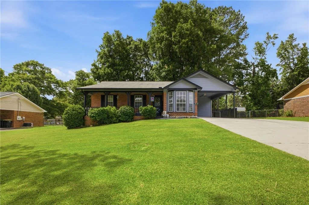 19 Frances Drive NW