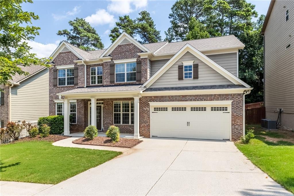 1075 Crescent Ridge Drive