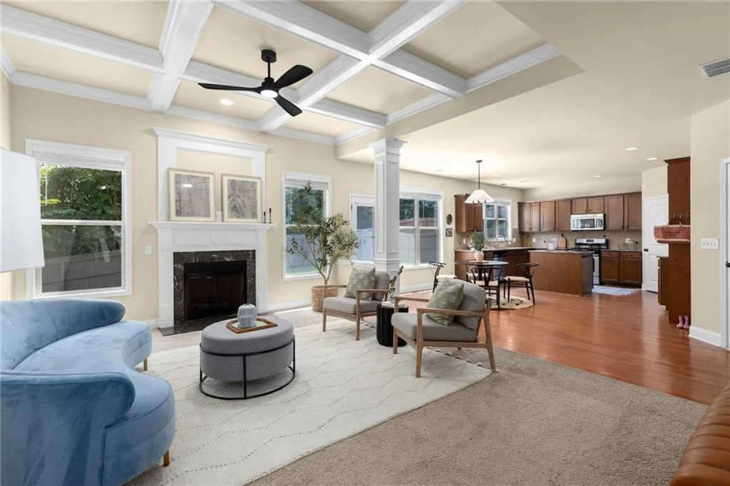 1075 Crescent Ridge Drive