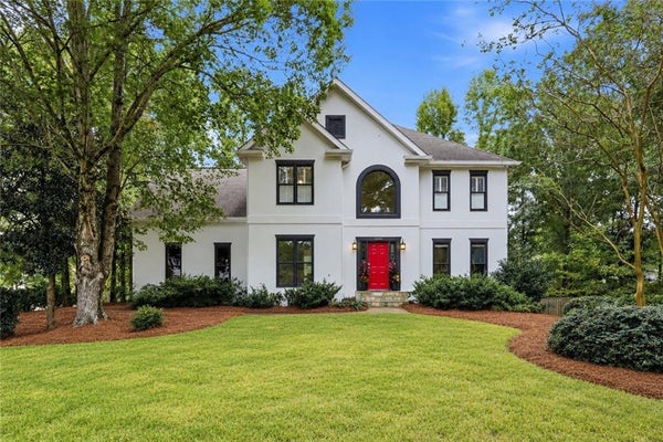 8005 CANTER LN, ALPHARETTA, GA 30009 - Image e749df904b1f55b5ecef612cda0d8fec/1526167621