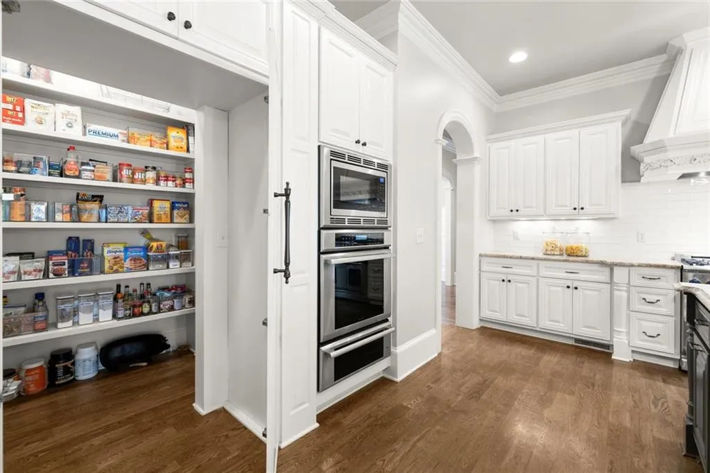 Milton, Georgia 30004, United States, 6 Bedrooms Bedrooms, ,7 BathroomsBathrooms,Residential,Active,150864