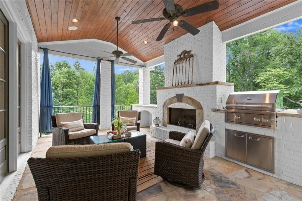 Milton, Georgia 30004, United States, 6 Bedrooms Bedrooms, ,7 BathroomsBathrooms,Residential,Active,150864